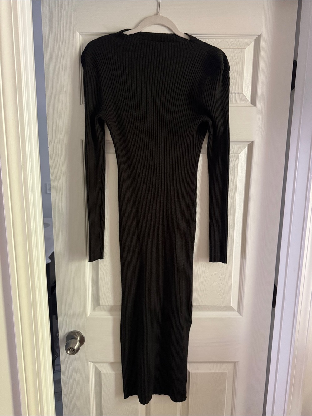 Maternity H&M- Forest Green- Ribbed Long Sleeve Midi Dress